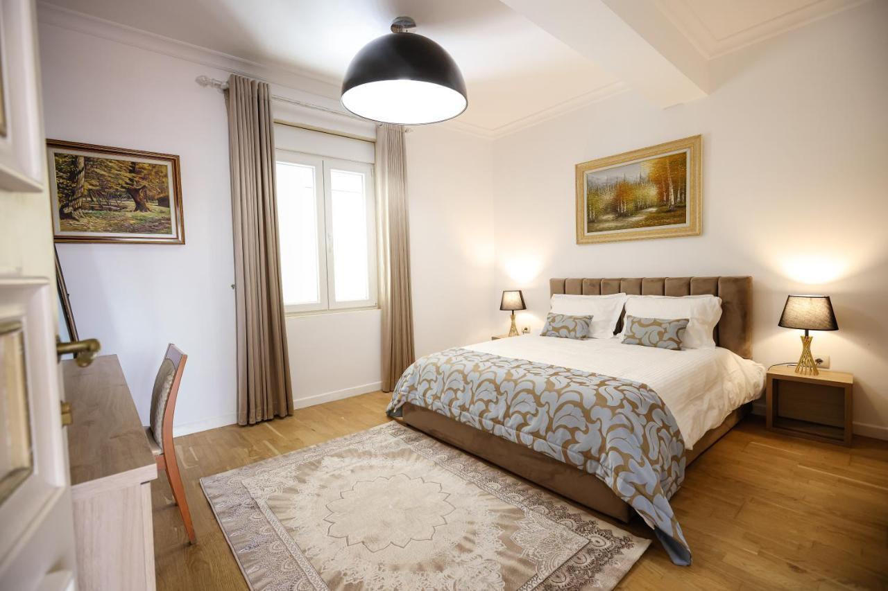 Vila Ferdinand Modern Rooms In Tirana'S Center מראה חיצוני תמונה